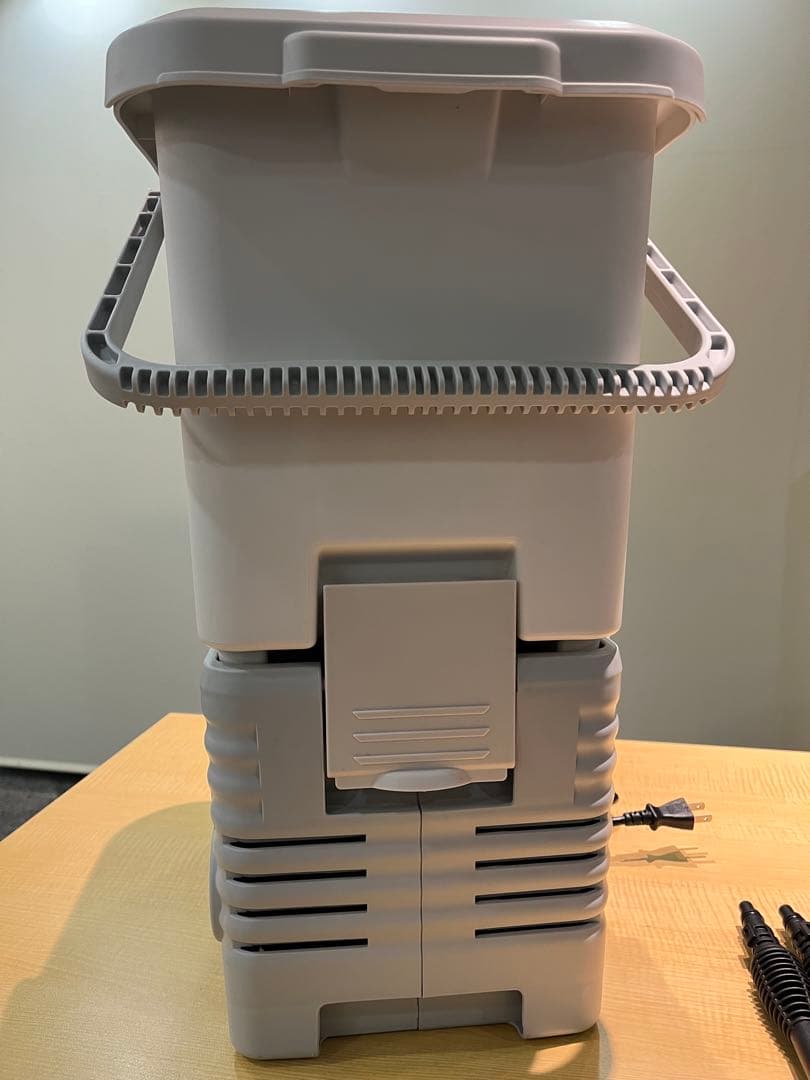 【アイリスオーヤマ】タンク式高圧洗浄機 SBT-512N