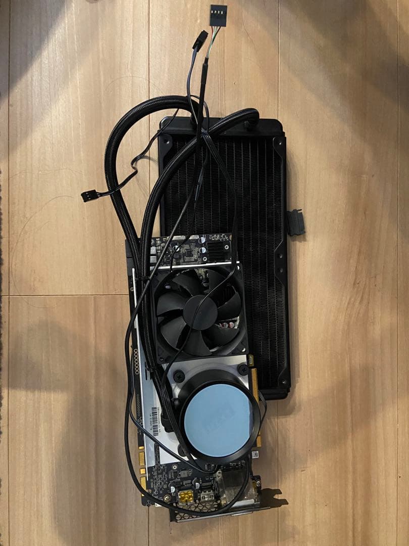 水冷式グラフィックボード　ZOTAC