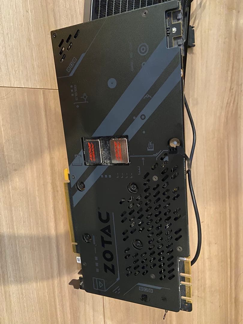 水冷式グラフィックボード　ZOTAC