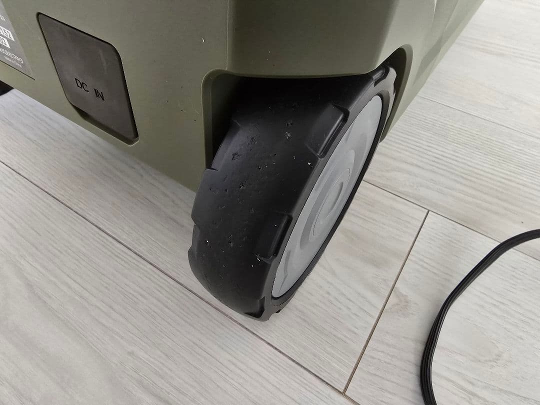 Makita マキタ CW004G 充電式ポータブル保冷温庫 29L オリーブ色