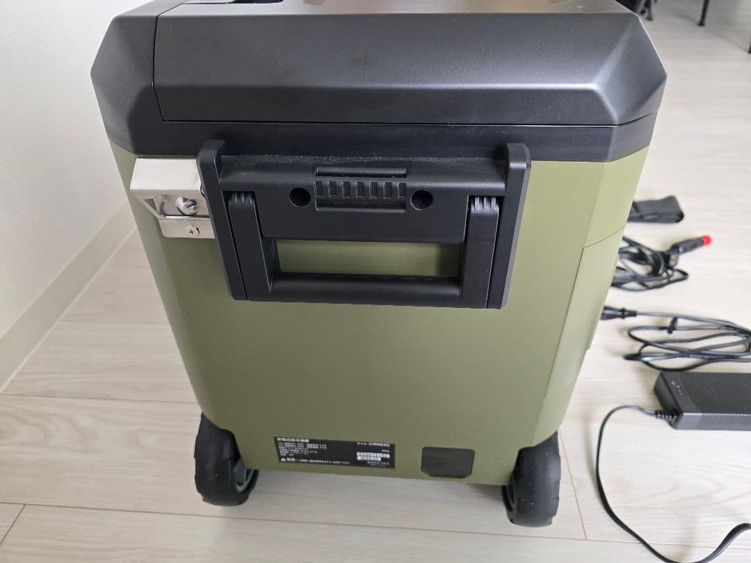 Makita マキタ CW004G 充電式ポータブル保冷温庫 29L オリーブ色