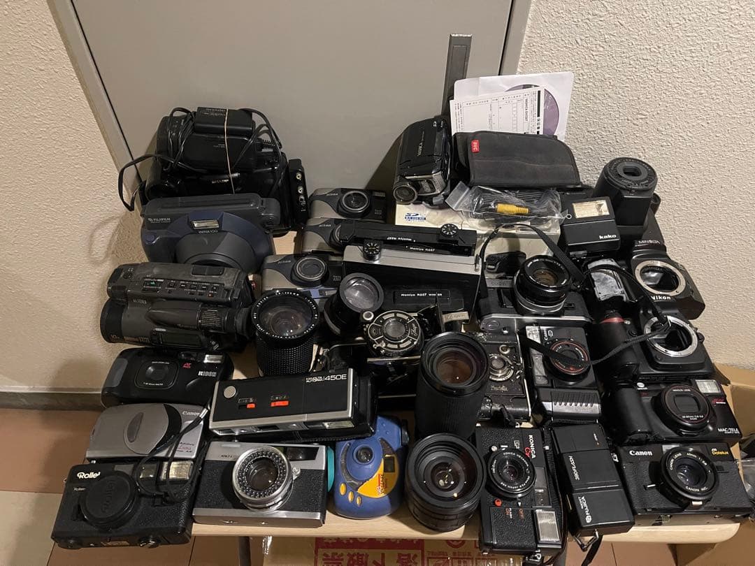 rollei，konica c35，canon ae-1，nikon d80…