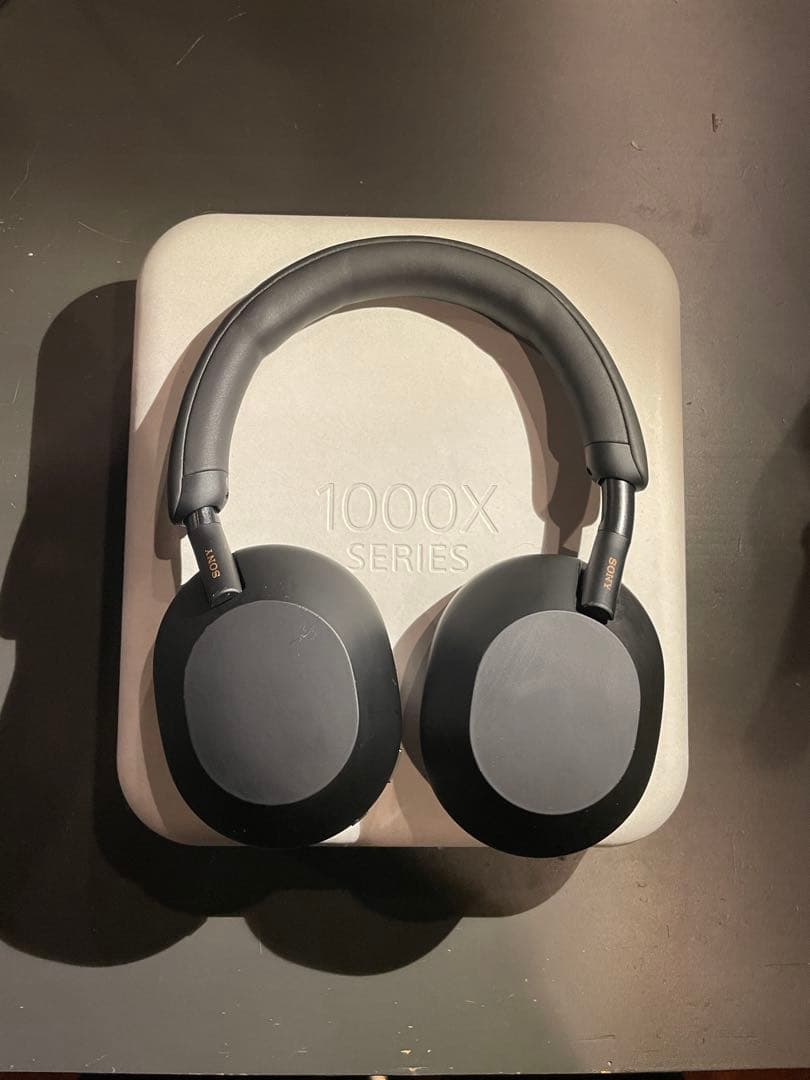 【ほぼ新品】SONY WH-1000XM5 ブラック
