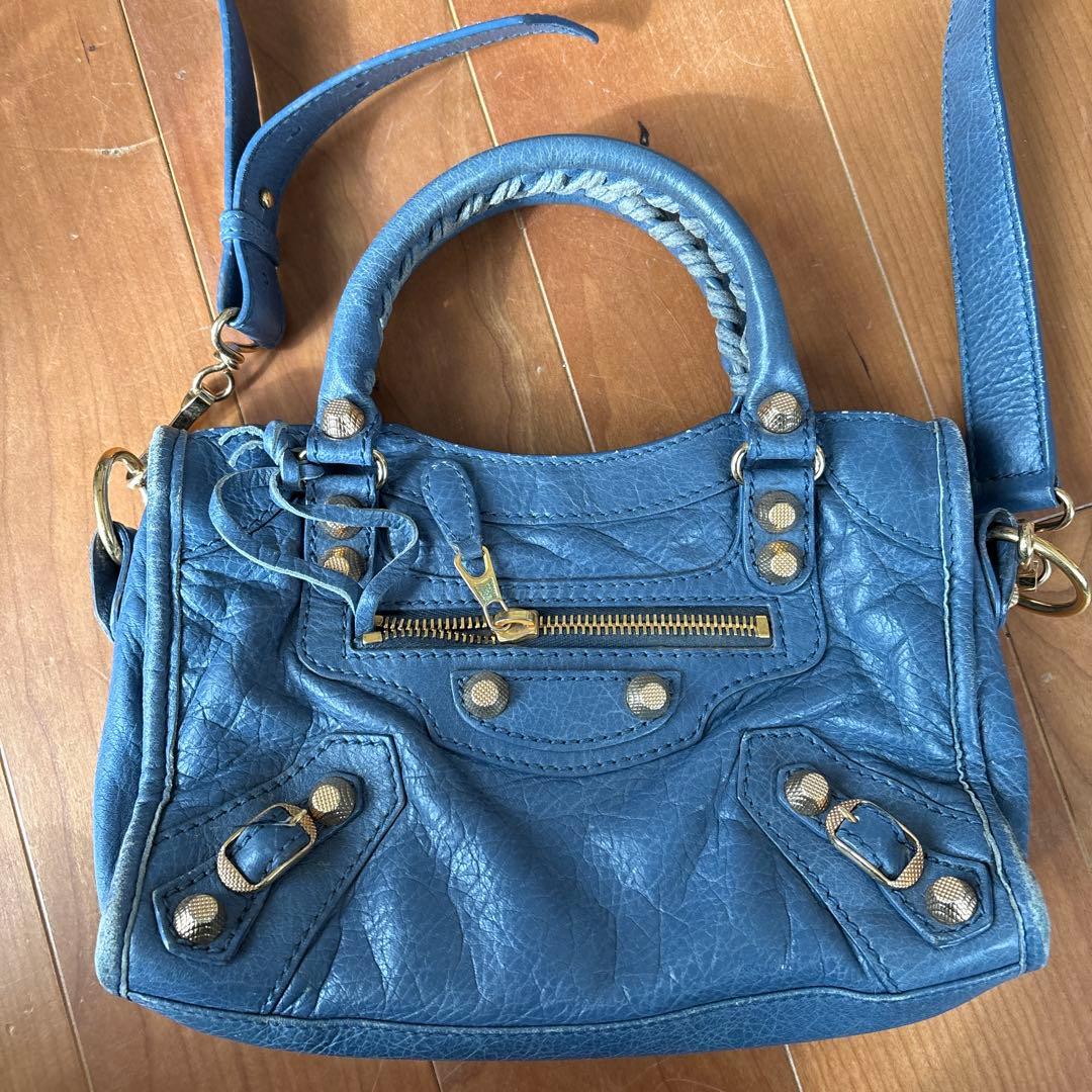 BALENCIAGAのバッグ