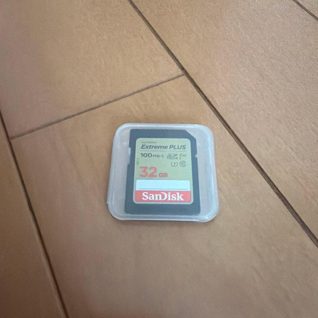 OLYMPUS OM-D E-M10 Mark IV セット