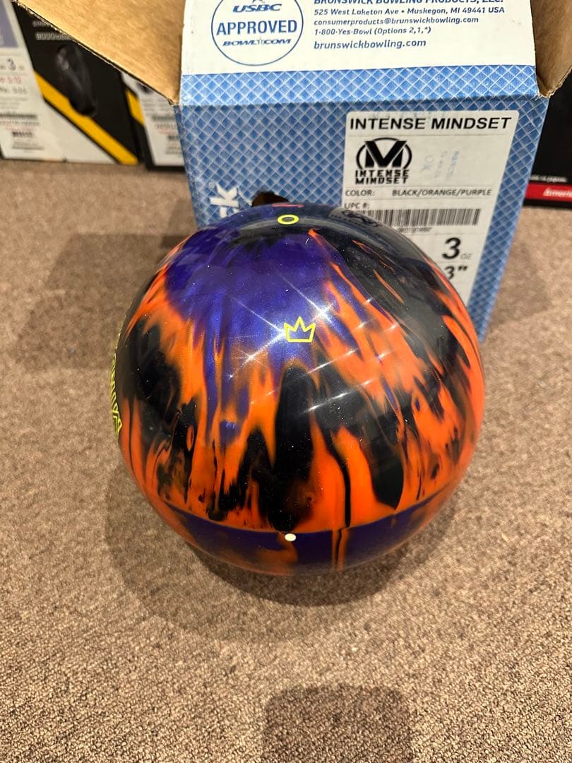 【新品】インテンスマインドセット　ブランズウィック　ボウリング15ポンド　ボール