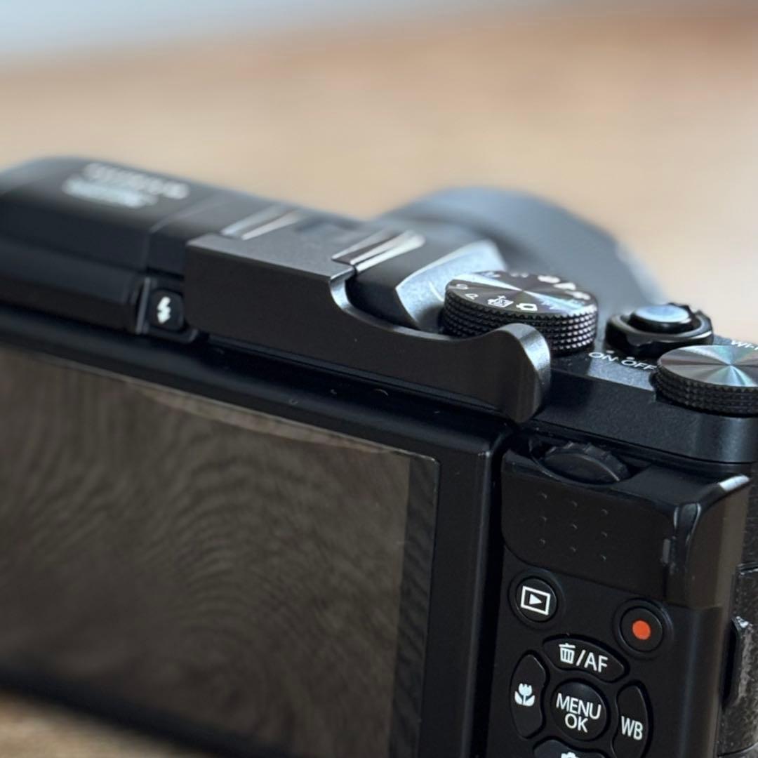 Fujifilm X-M1 ブラック XC35mm F2