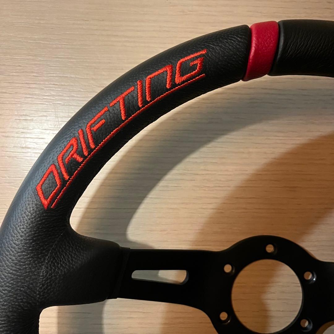 MOMO DRIFTING ステアリングドリフティング 35Φ ディープコーン