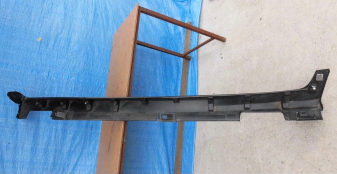 ジェイドHV 右サイドステップ　黒　良質