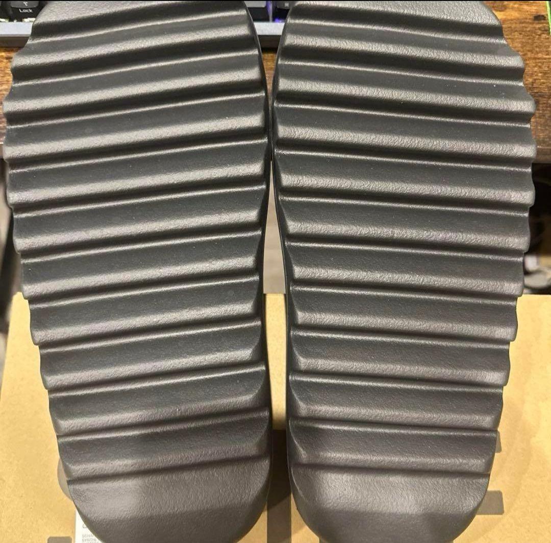 adidas Yeezy Slide “Onyx” 30.5cm ブラック