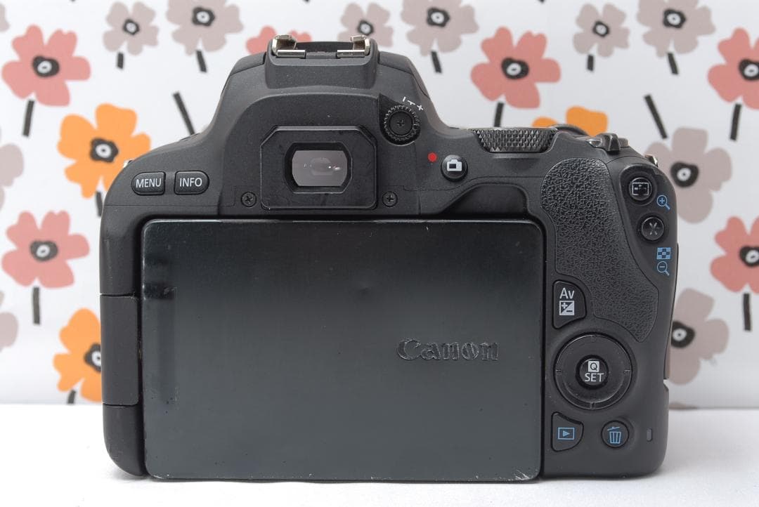 ❤即購入1000円OFF❤Canon Kiss X9❤スマホ転送❤高性能一眼レフ