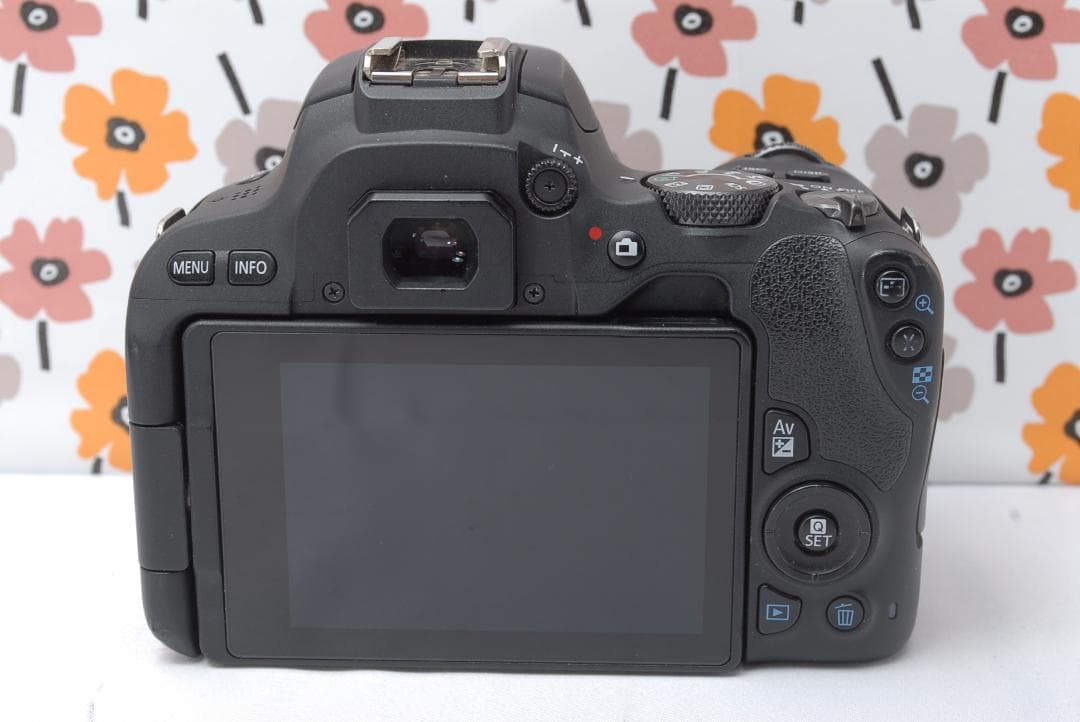 ❤即購入1000円OFF❤Canon Kiss X9❤スマホ転送❤高性能一眼レフ