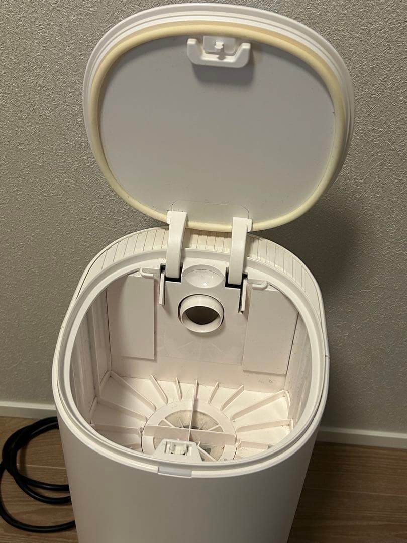 ecovacs エコバックス　DEEBOT N8+ ロボット掃除機