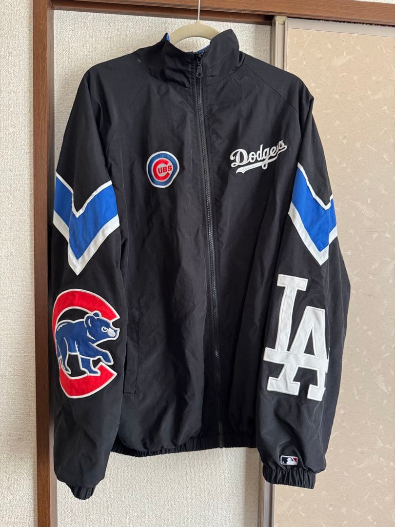 カブス ドジャース momo 着用 TOKYO SERIES ナイロンジャケット