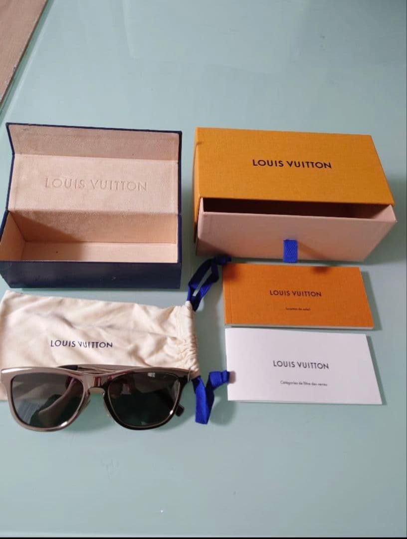 特価✨Louis Vuitton ルイヴィトン　サングラス　ハワイ購入