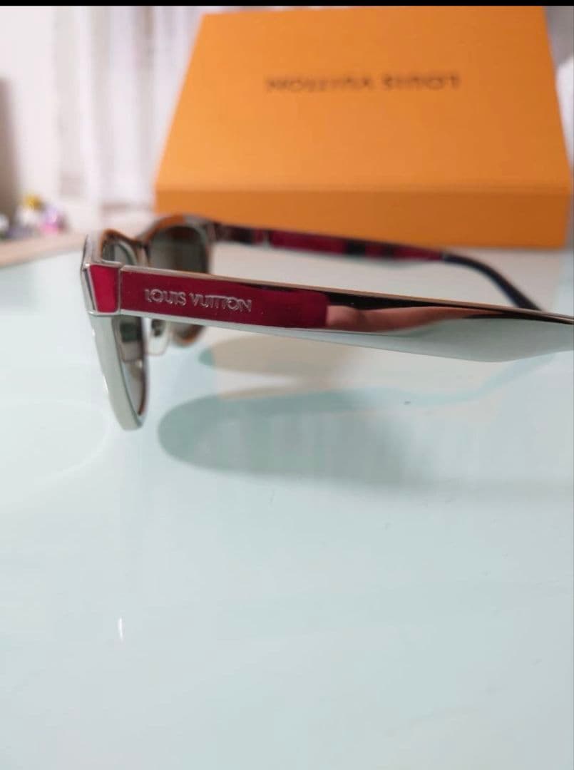 特価✨Louis Vuitton ルイヴィトン　サングラス　ハワイ購入