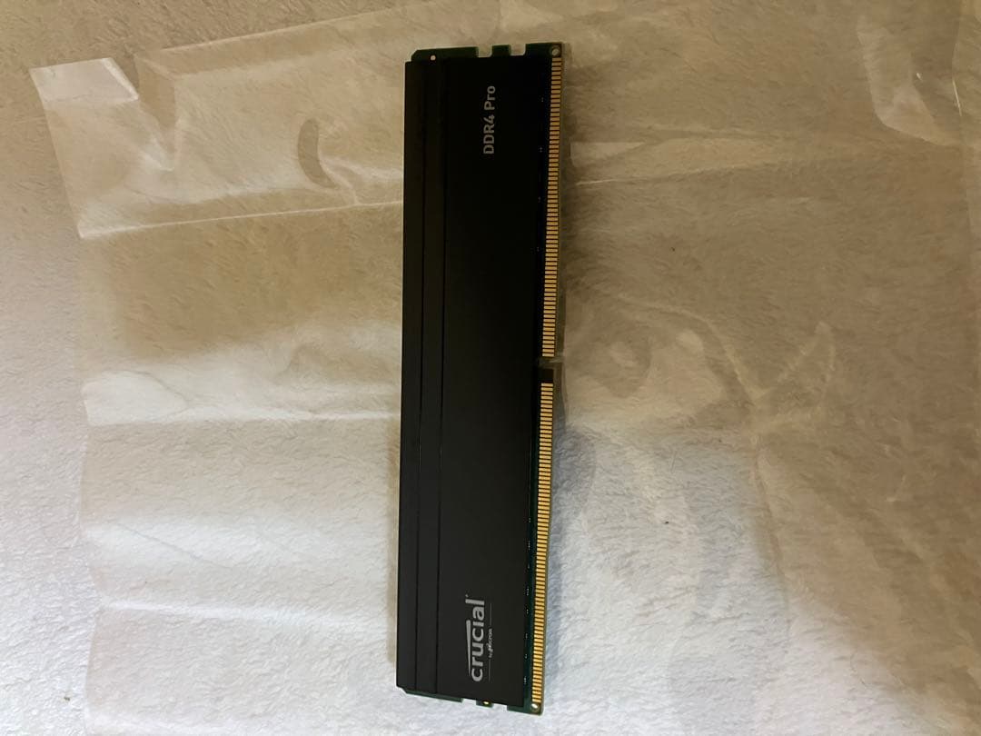 crucial DDR4 Pro メモリー