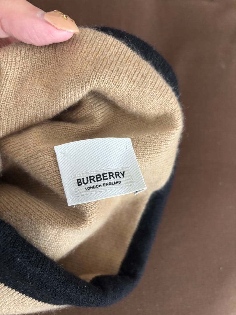 BURBERRY ニット帽 ベージュ