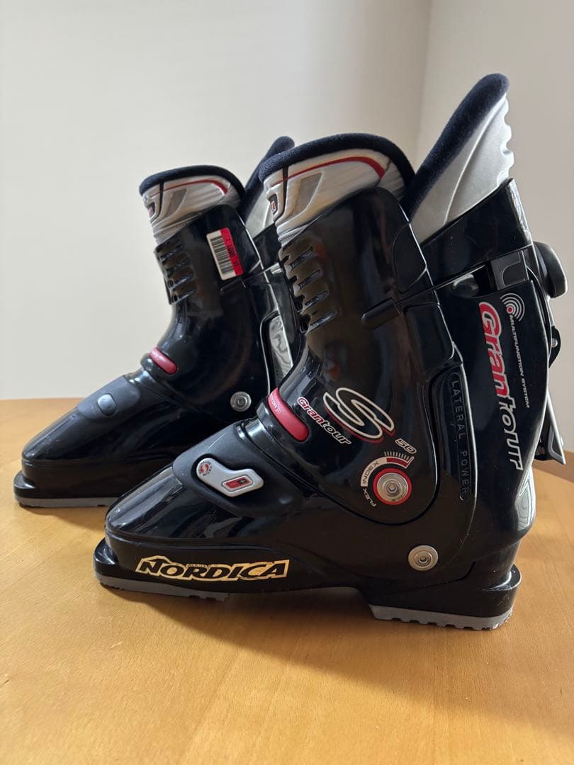 maguro.otoraさん専用 ノルディカ　リアエントリースキーブーツ