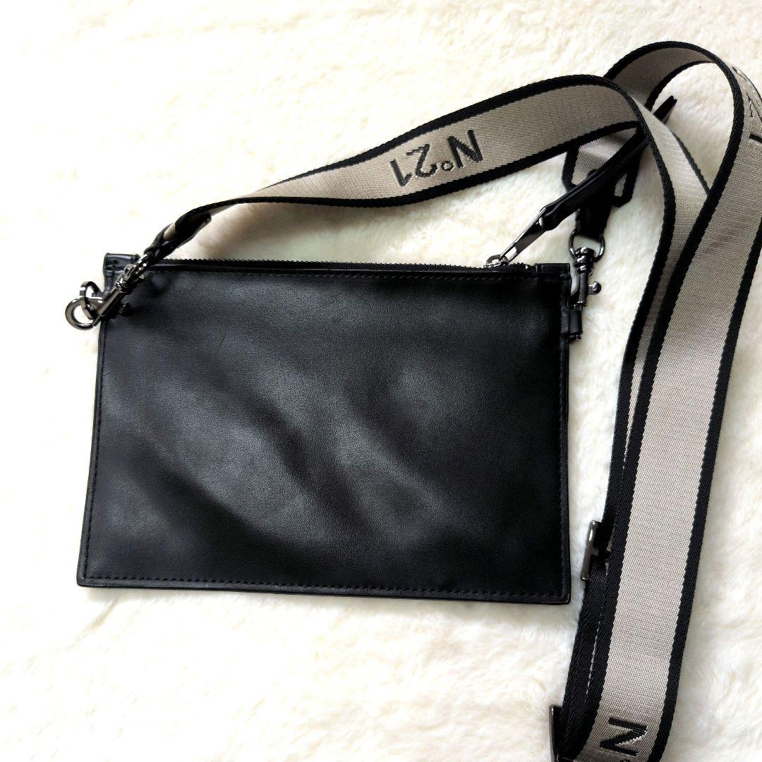 【入手困難】ヌメロヴェントゥーノ ショルダーバッグ サコッシュ レザー