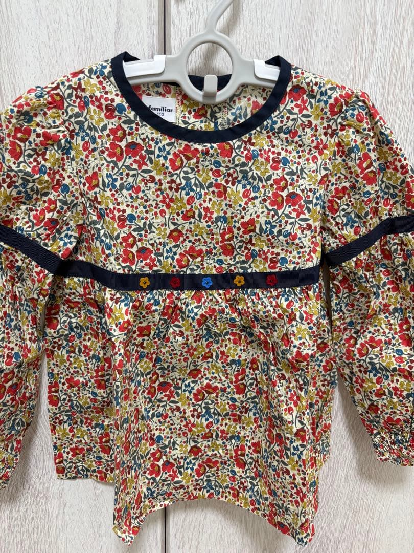 【未使用】familiar ファミリア　サイズ110 ブラウス