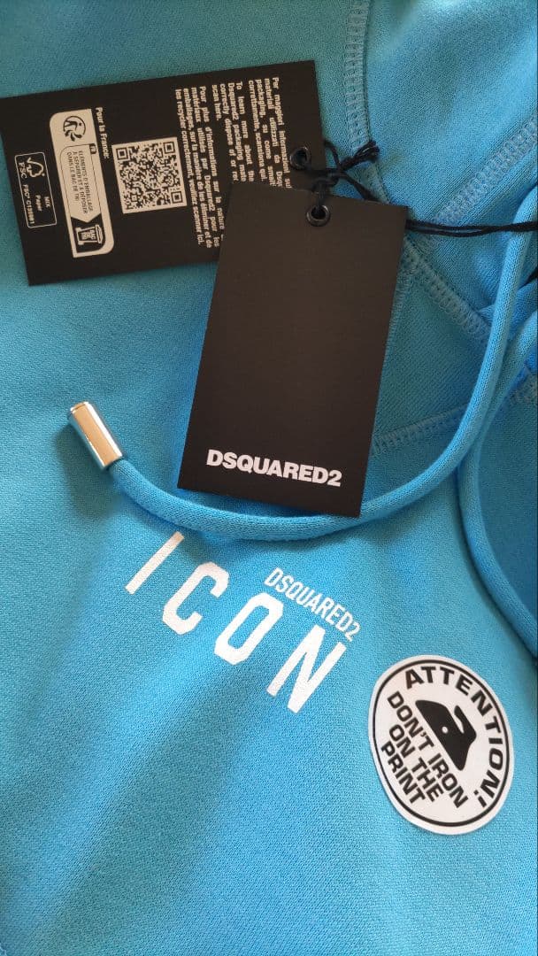 新品未使用ディースクエアードIC0Nロゴ水色パーカー裏起毛メンズＳ69,300円