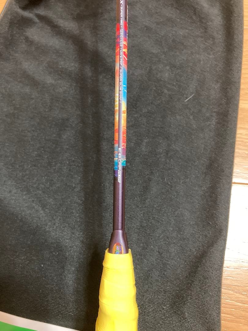 美品YONEX ナノフレア700プロ 4U-G6