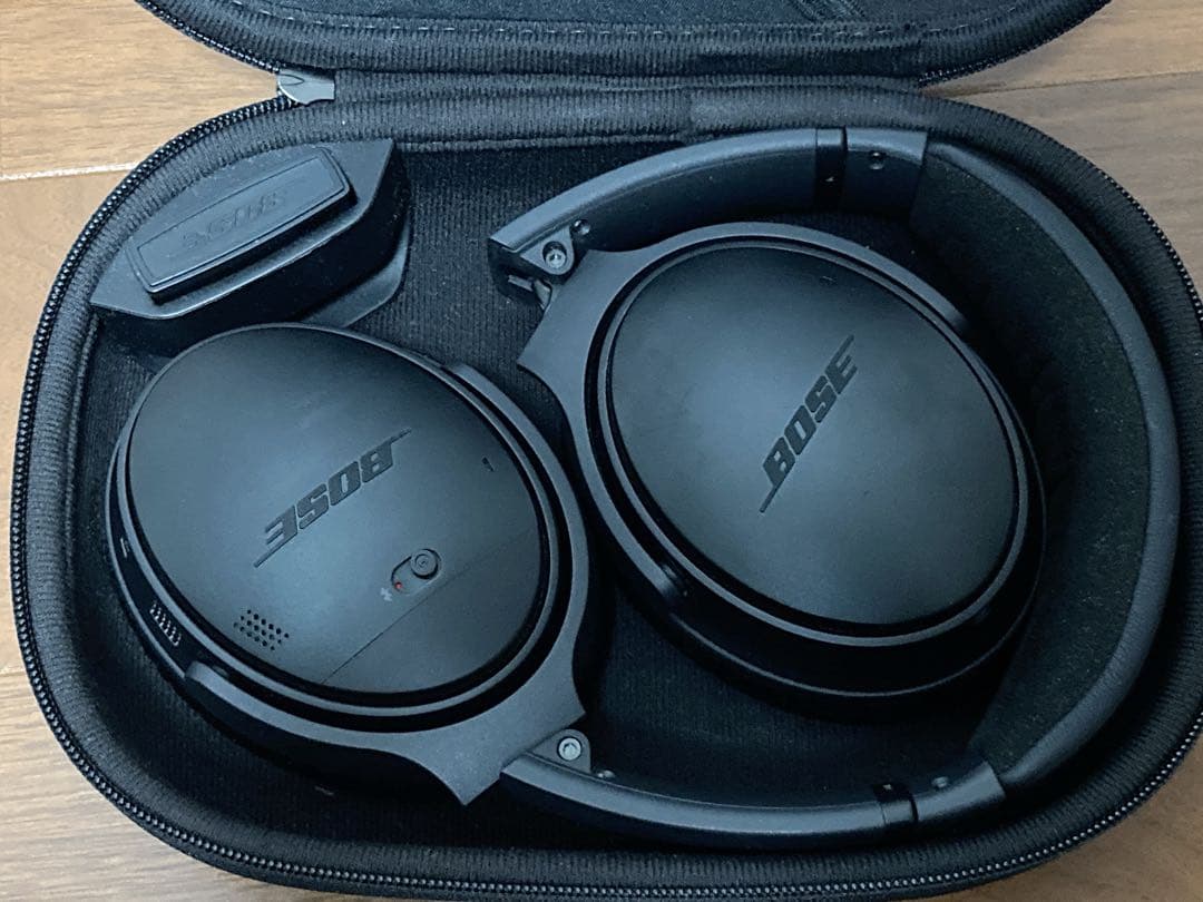 Bose ワイヤレスヘッドフォン ノイズキャンセリング