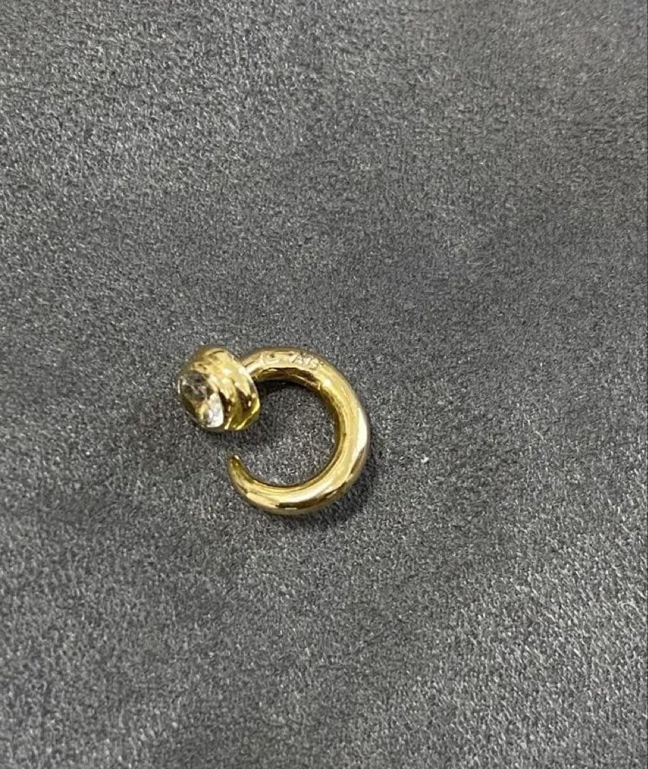 あるじゃん祐天寺K18ゴールドピアス ジルコニアストーン付き　送料込み