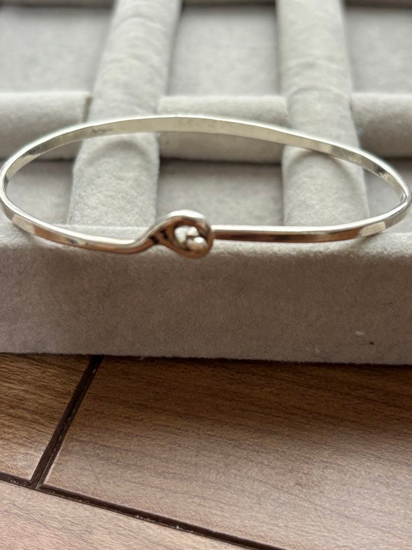 セルジュトラバル LOVEバングル