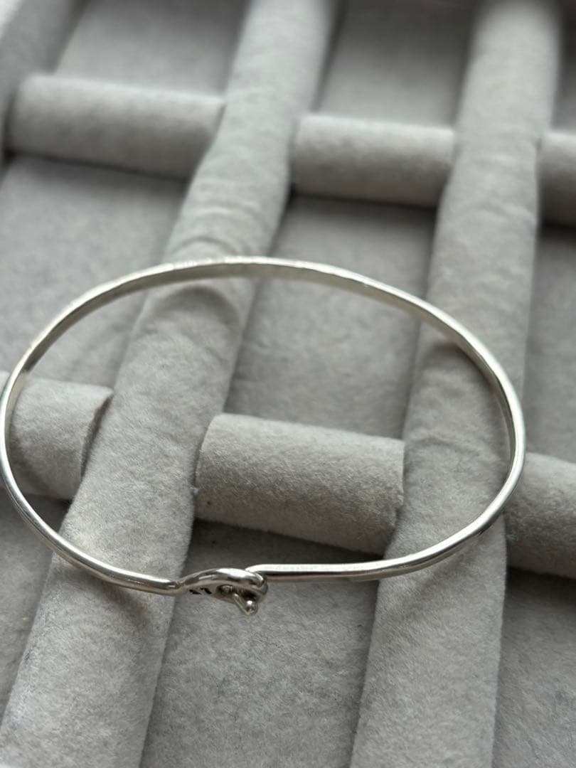 セルジュトラバル LOVEバングル