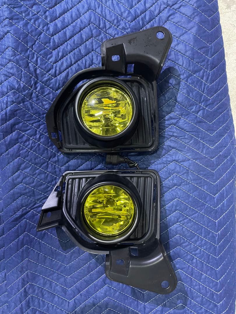 ハイエース4型以降　純正タイプフォグランプ HID屋イエロー 左右セット