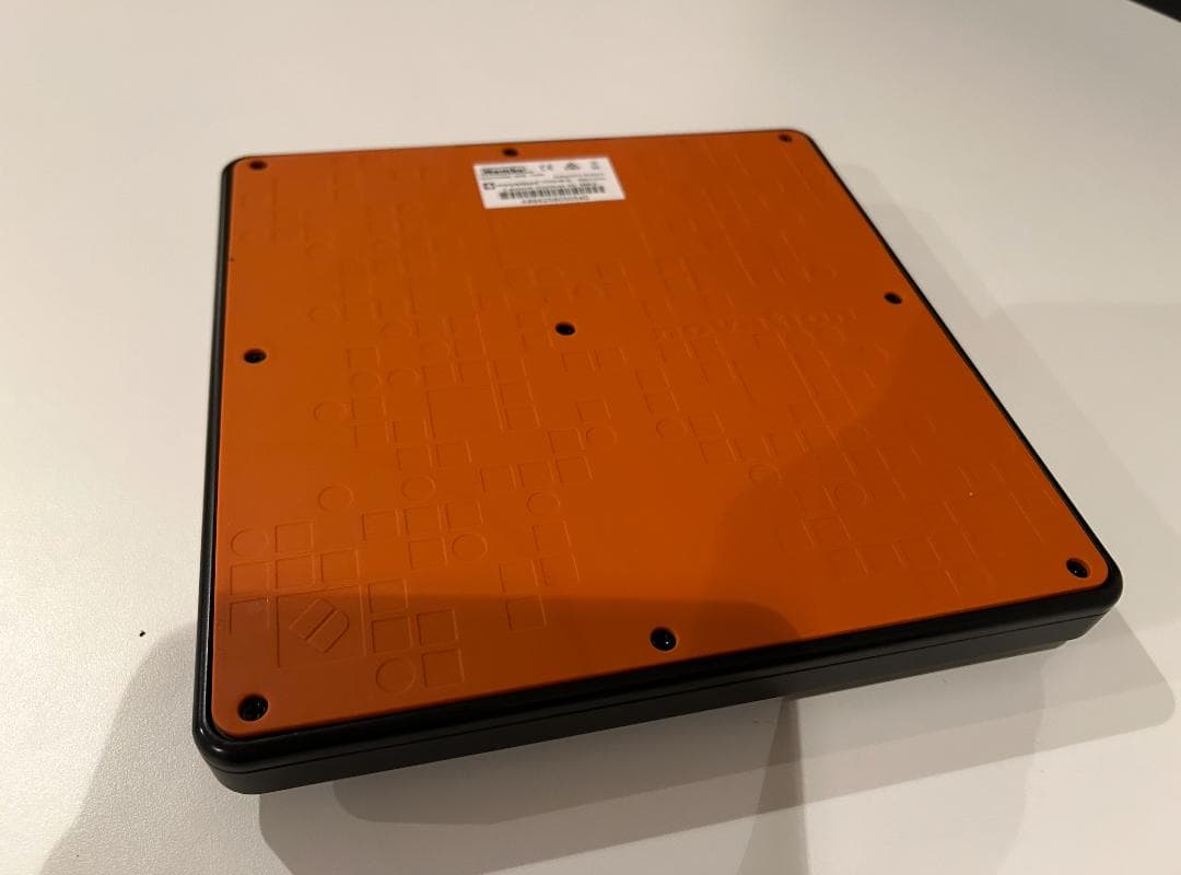 ち*ー様 Novation Launch Control XL MIDIコントロ