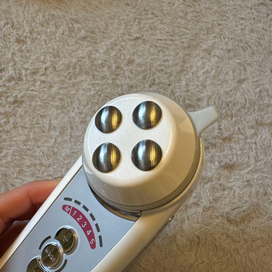 CELL CURE 4T PLUS フェイスマッサージ機