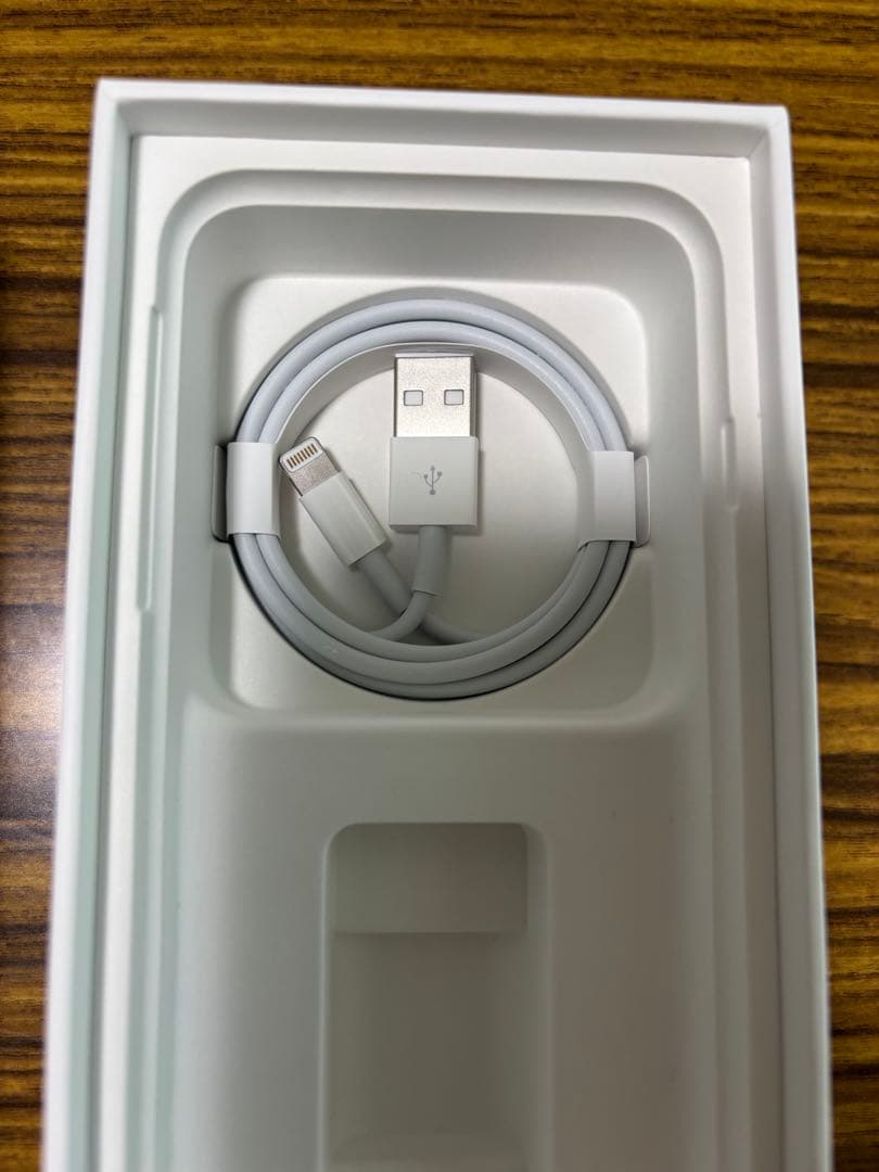 カ*考様 Apple iPhone SE (第2世代) 128GB RED SI