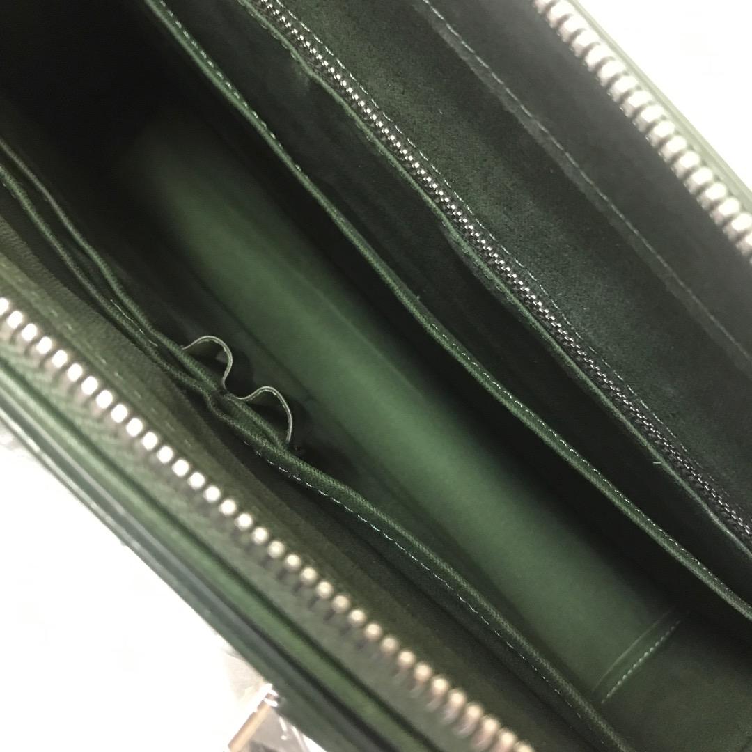 【美品】ドンテポーナ ビジネス 本革 A4可 ショルダー