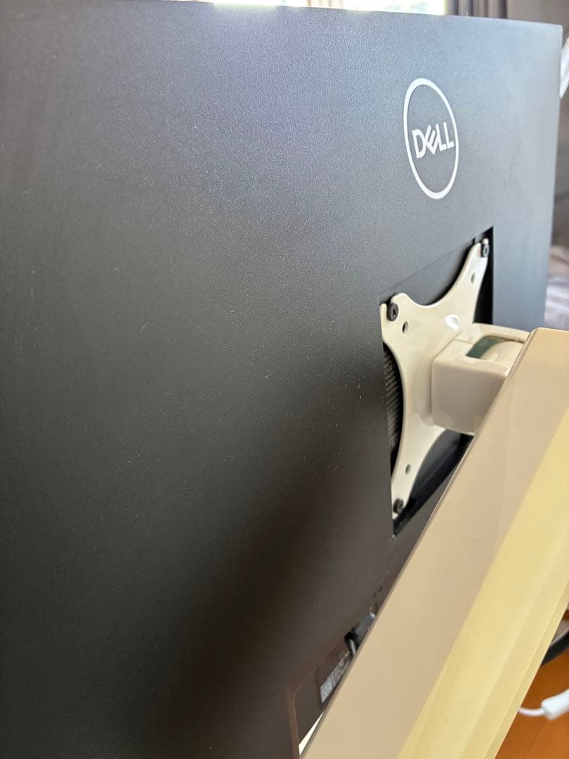 DELL 23.8インチ モニター SE2422H（付属品完備・スタンド未使用）