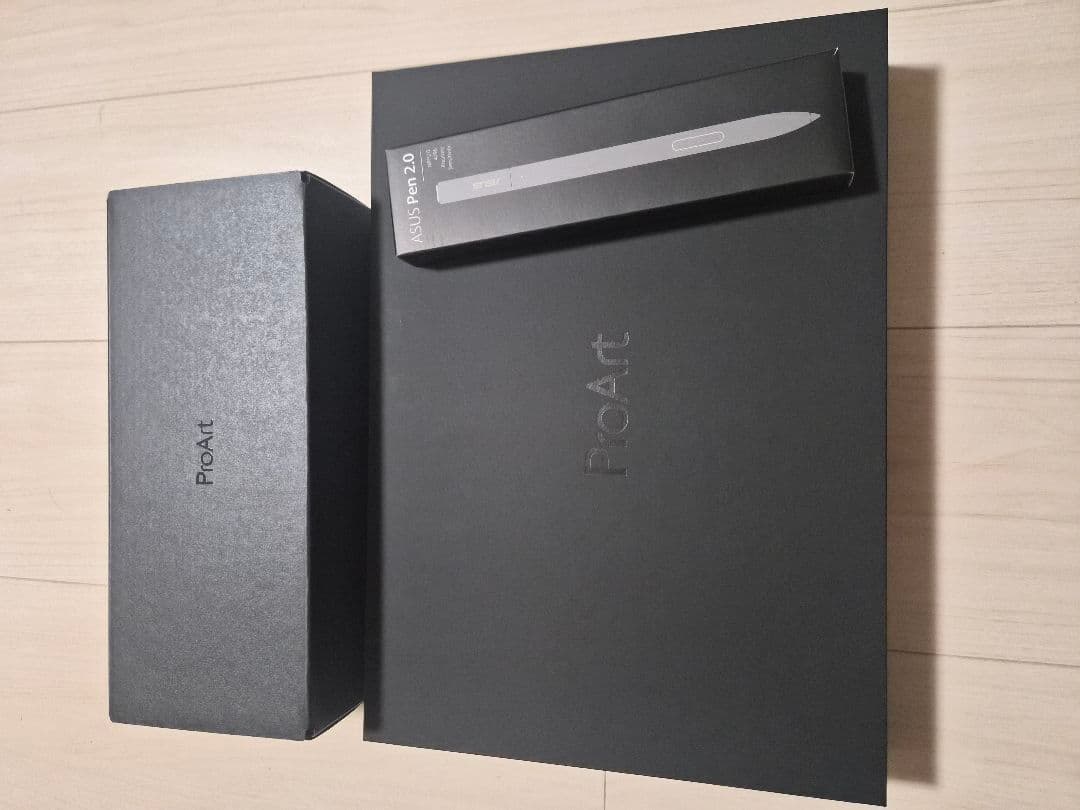 ASUS ProArt PZ13 ノートPC 本体