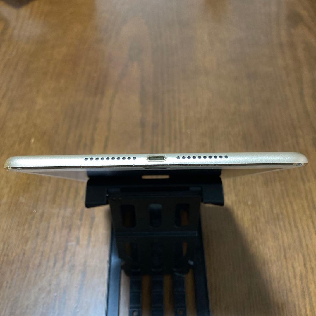 Apple iPad mini 4 ゴールド 16GB docomo