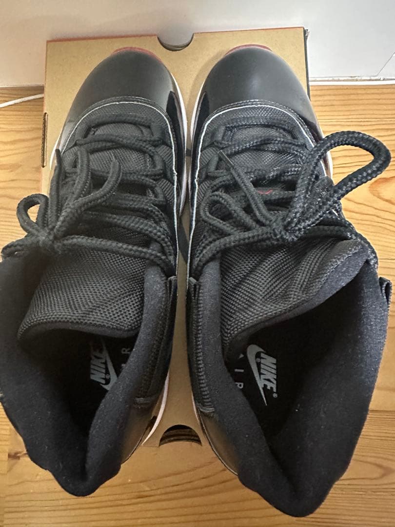 シューズ(男性用) Air Jordan 11