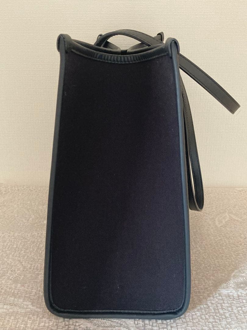 GIANNI CHIARINI ブラックトートバッグ