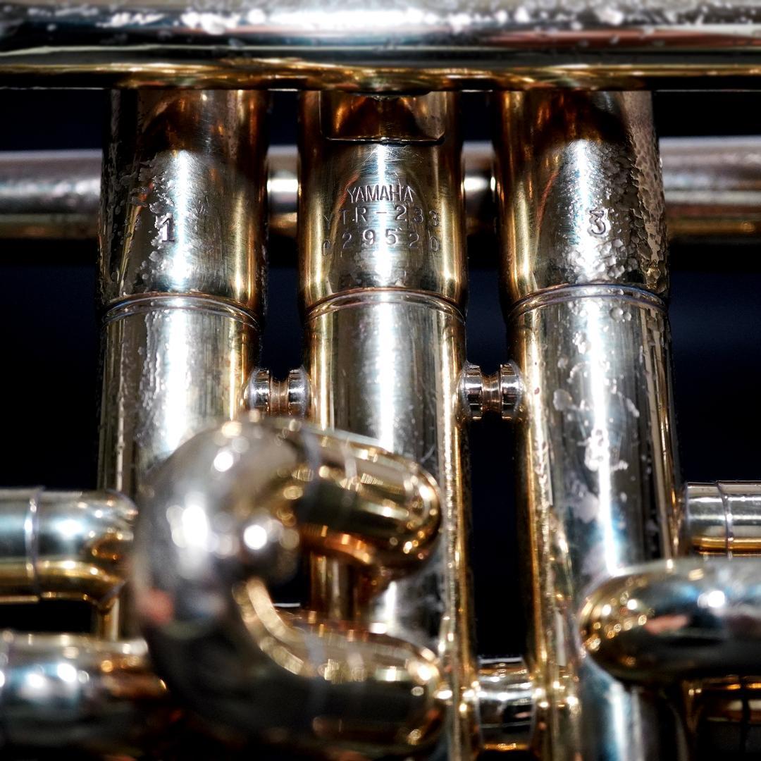 【アンラッカー】YAMAHAトランペット YTR233／マウスピース／ケース