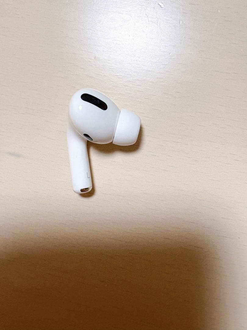 【訳あり/美品】 AirPods Pro (第1世代)本体 充電ケース付き