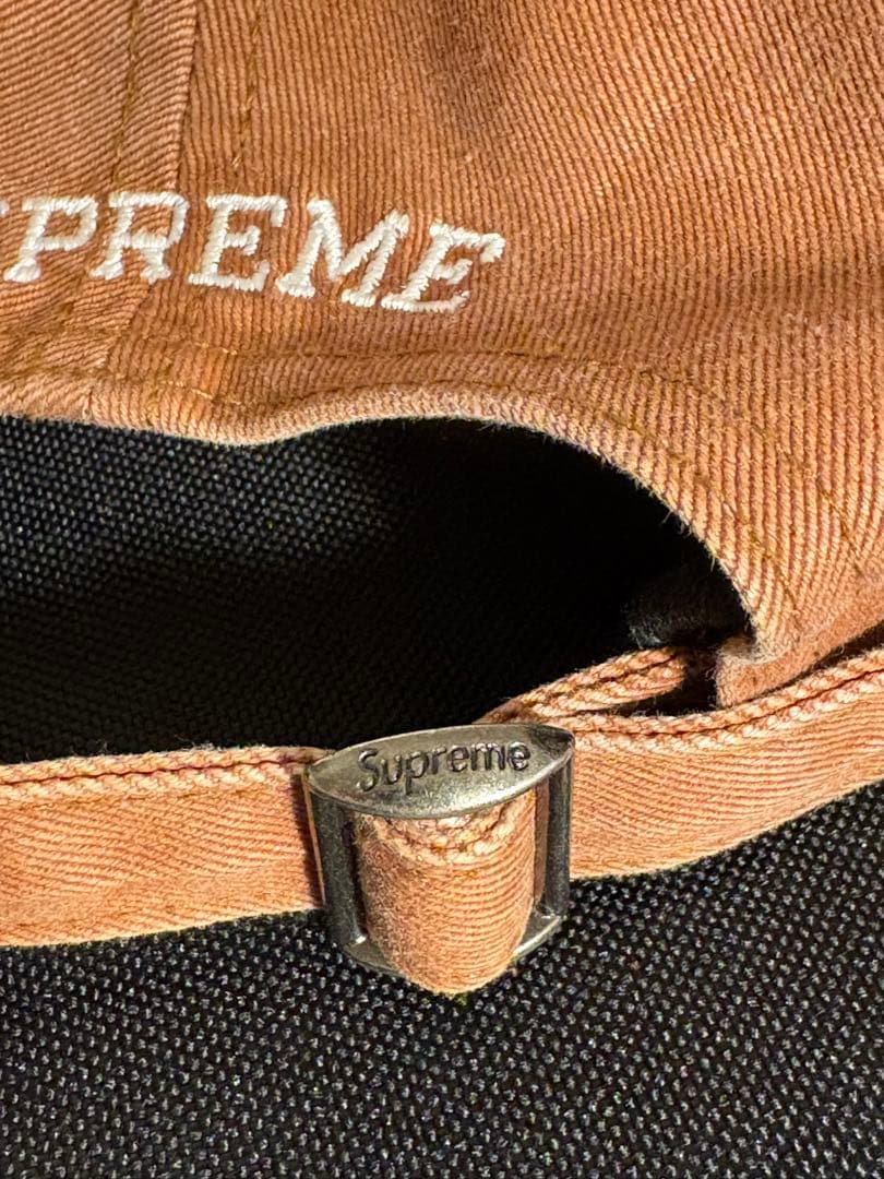 Supreme Pigment Print S Logo キャップ