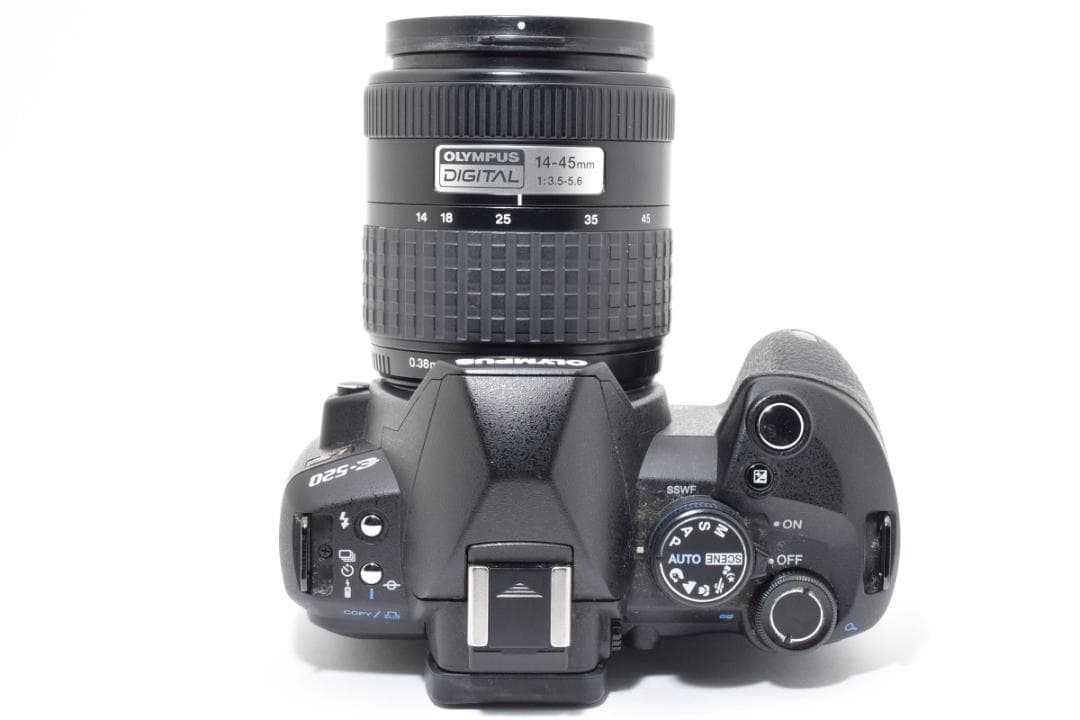 オリンパス E-520＋14-45mm F3.5-5.6 レンズセット カメラ