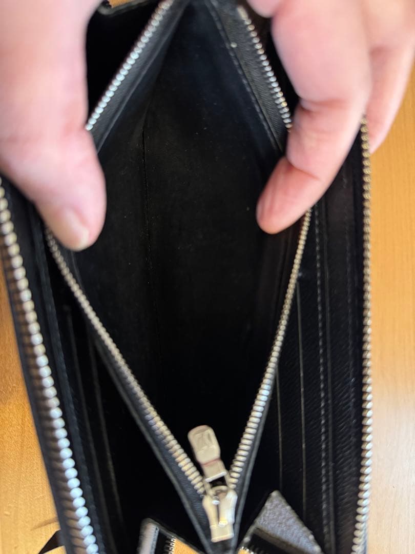 ルイヴィトン ポルトフォイユ クレマンス エピ ノワール 長財布