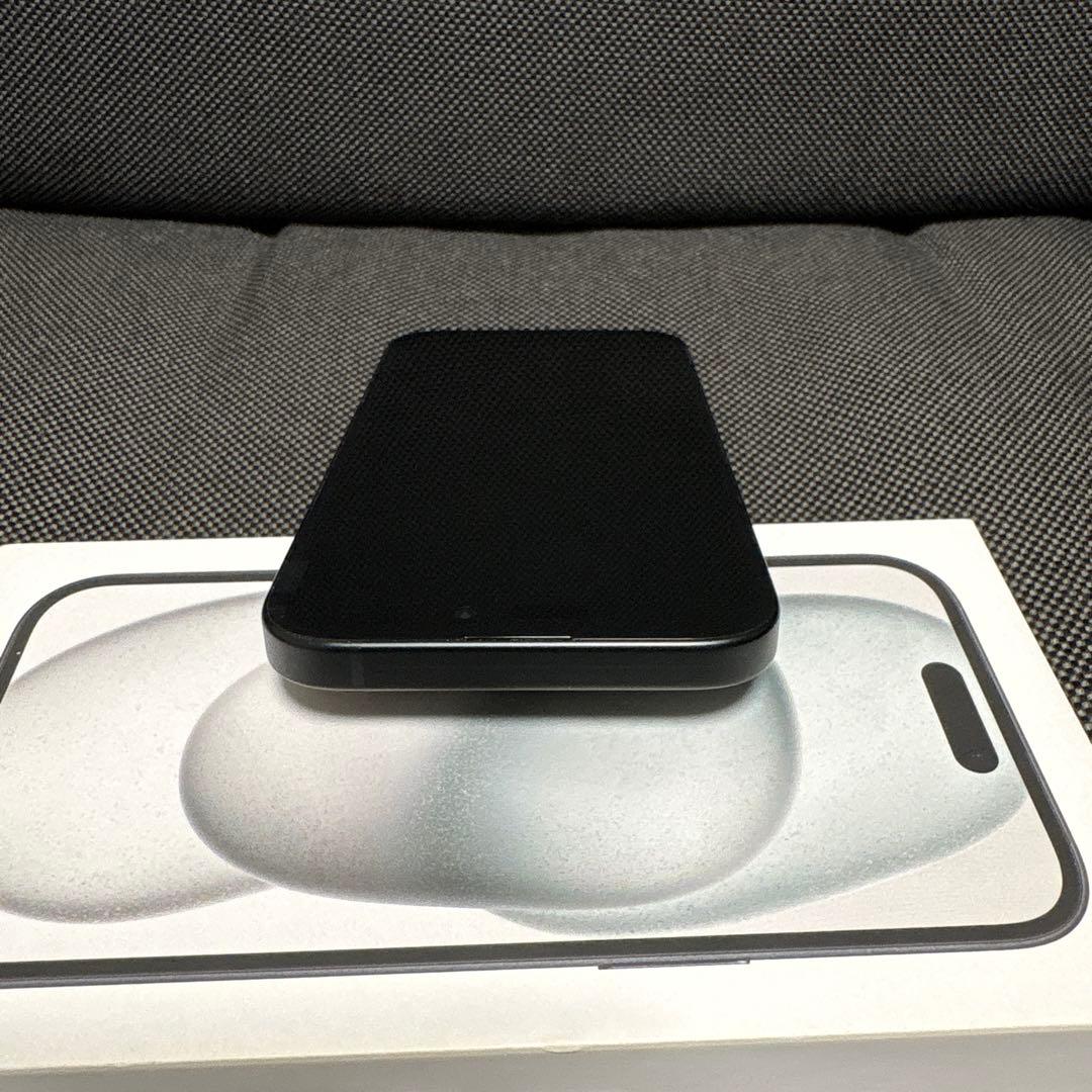 iPhone 15 ブラック128GB SIMフリー