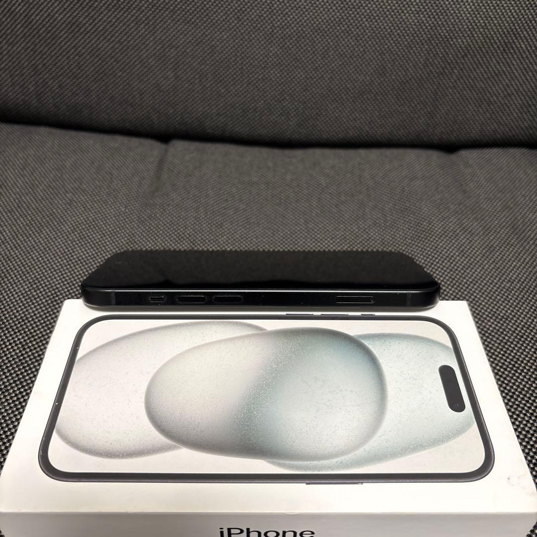 iPhone 15 ブラック128GB SIMフリー
