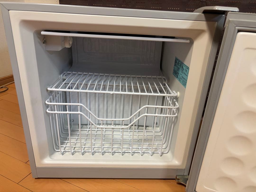 Haier JF-NU40G 小型 冷凍庫 1ドア 2017年製 38L