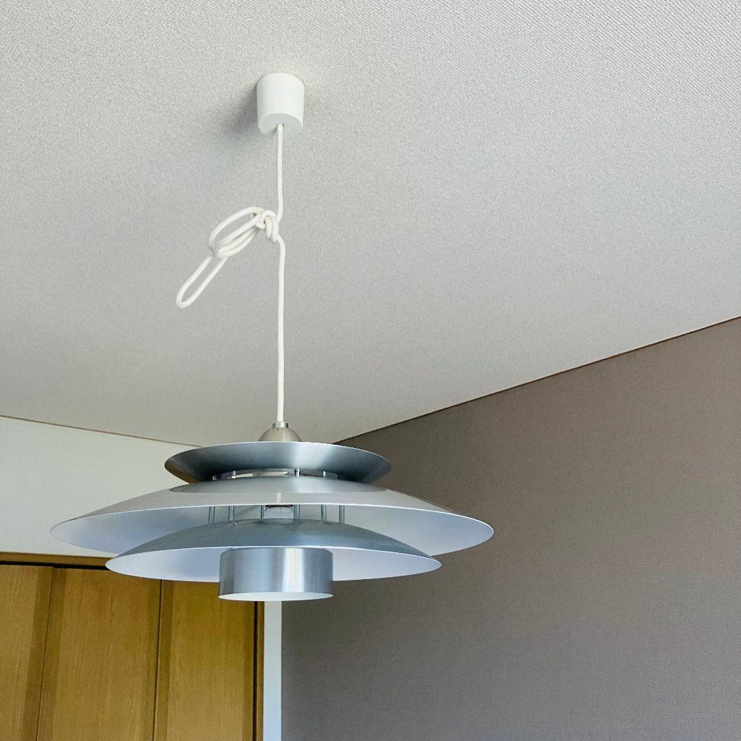 ヤマギワ デンマーク\" HORN (ホーン)\" 4レイヤードシェード ライト